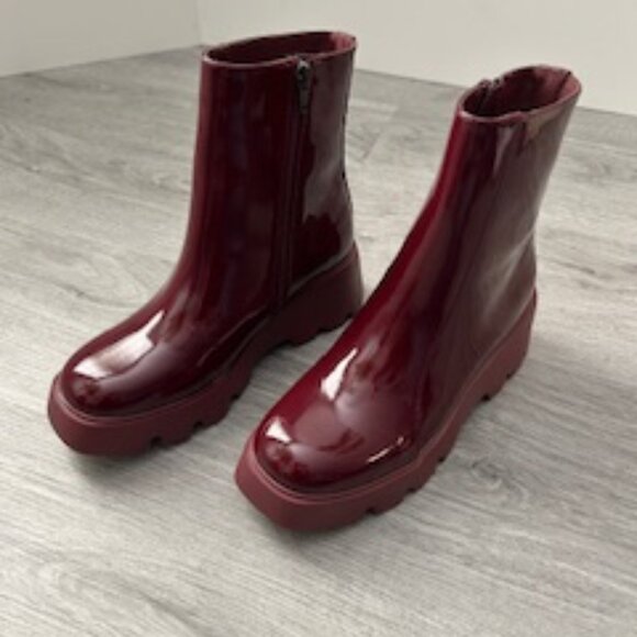 Naked Feet Burgandy Bootie SZ 6 NWOT - Picture 2 of 4